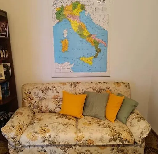 Casa de Férias Dimora Del Pittore, Usellus