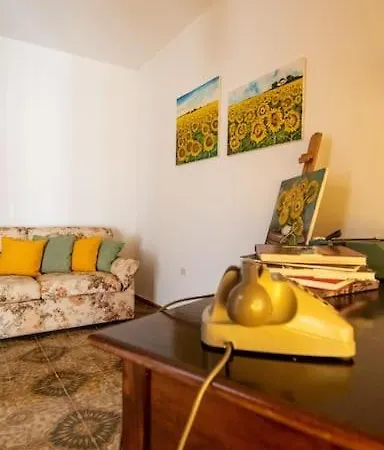 Дом отдыха Dimora Del Pittore, Usellus