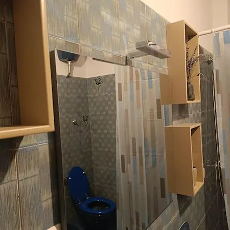 Dimora Del Pittore, * Usellus