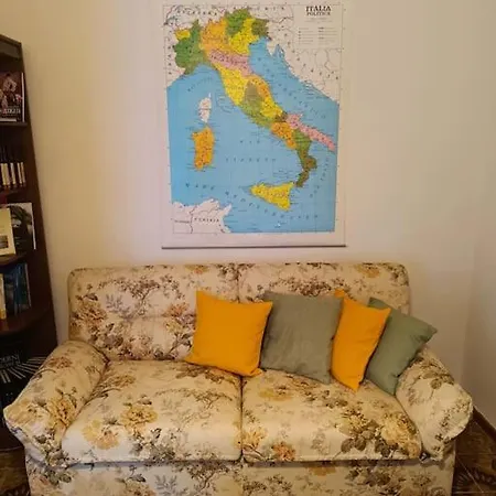 度假居 Dimora Del Pittore, Usellus