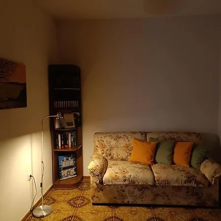 Dimora Del Pittore, * Usellus